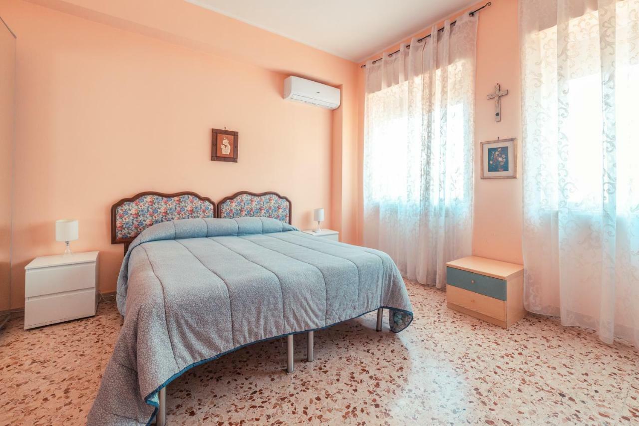 Theokles Apartment Taormina Bagian luar foto